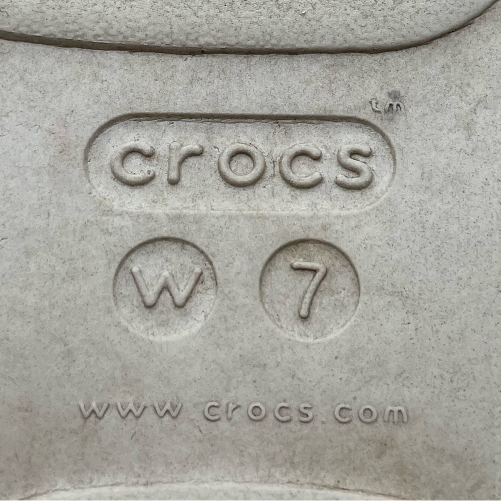 Crocs Diamente bedazzled women’s sandals size 7 - Picture 9 of 9